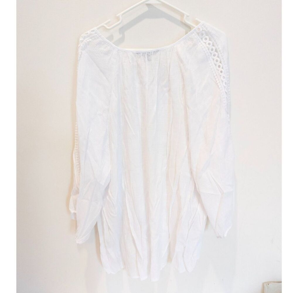 Zac & Rachel women's white pattern 3/4 sleeve blouse size 3X - Picture 2 of 3
